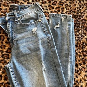 Kendall + Kylie the Kontour High Rise blue jeans